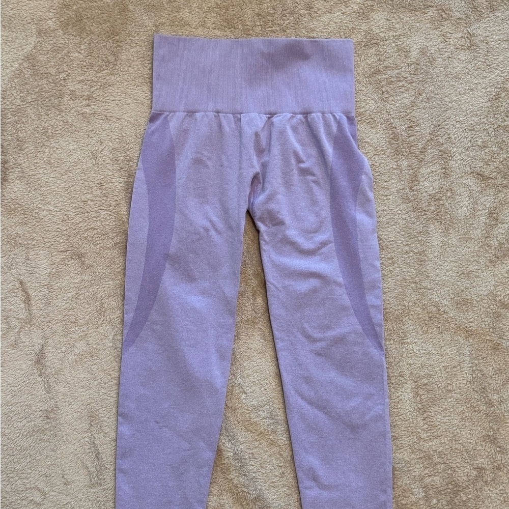 Women’s NVGTN Seamless Contour Leggings purple size xs trendy sporty athletic